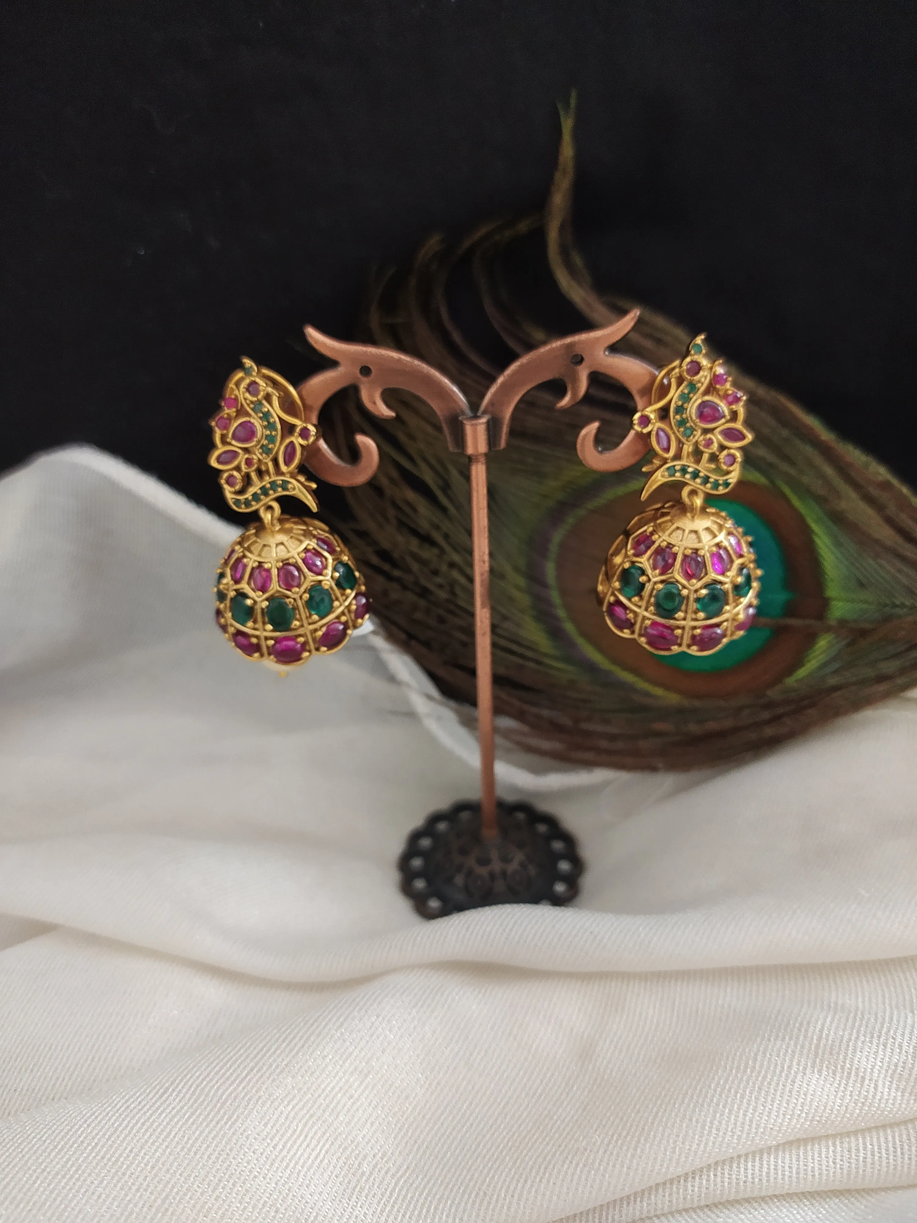 Antique Kemp Stone Peacock Design Jhumki