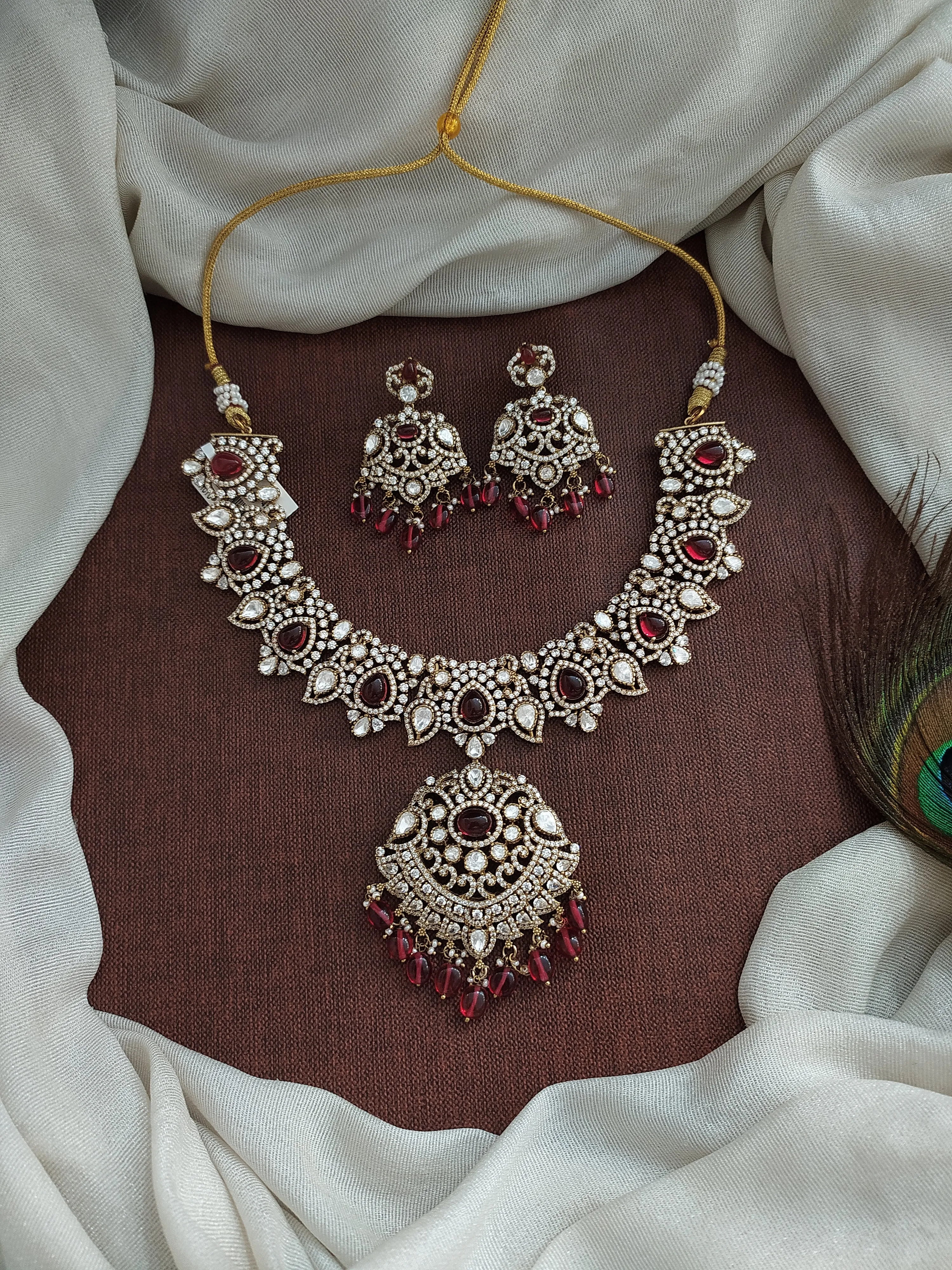 Elegant Victorian Necklace Sets in Pear-Shaped Moissanite Stones