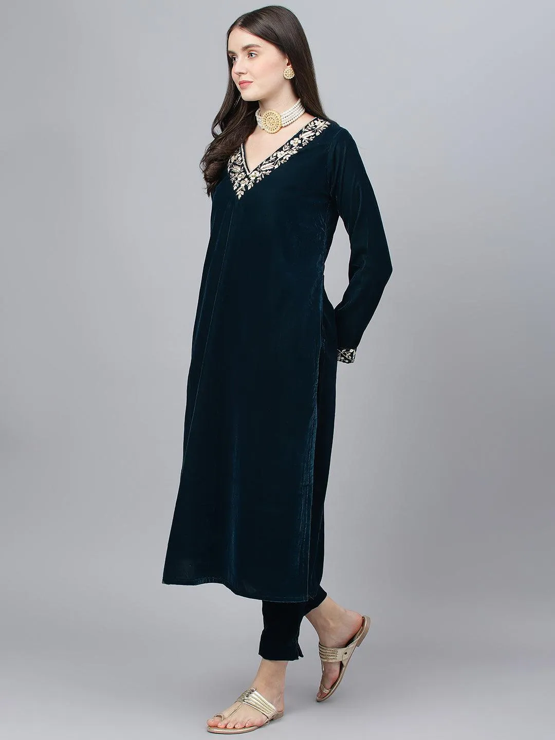 Jashvi Teal Green Velvet hand work Kurta pant With Organza Dupatta set