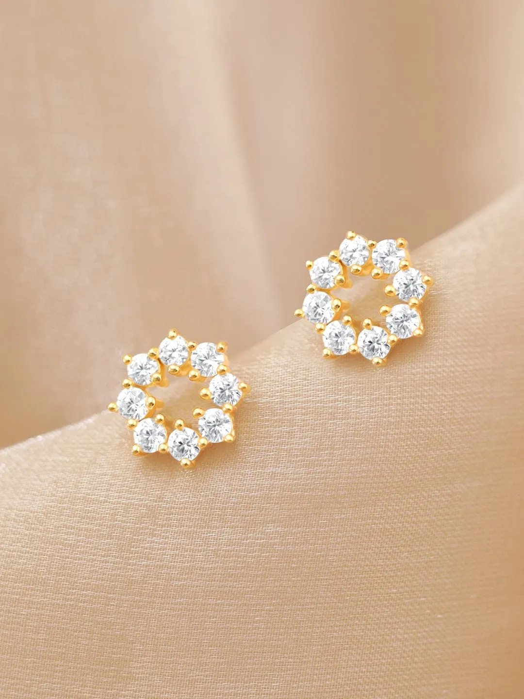 Rubans 925 Silver 18K Gold Plated 925 Silver Fine Zirconia Studded Stud Earring