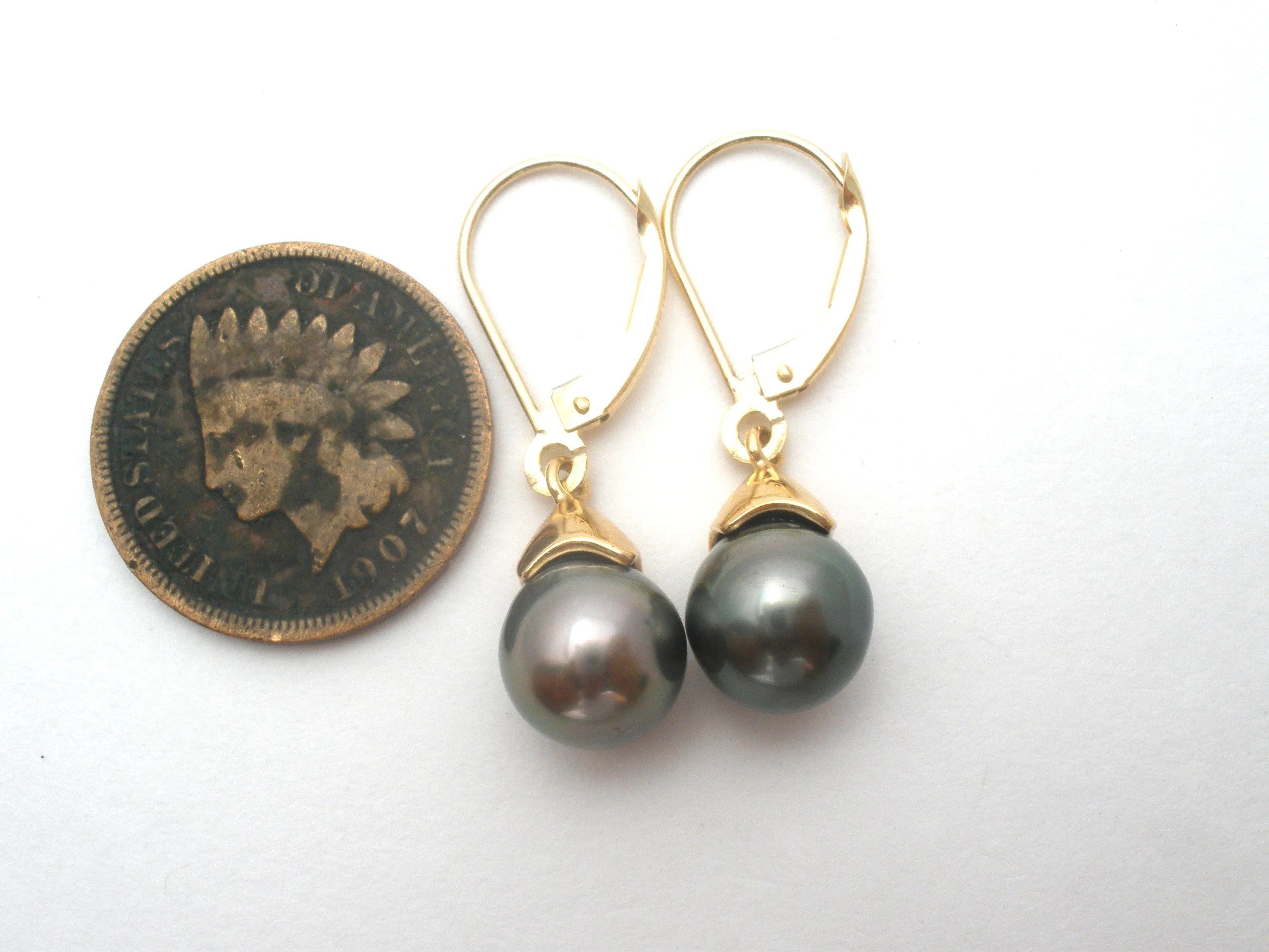 Tahitian Pearl Earrings 14K Gold Vintage